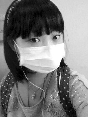 白血病女孩开网店赚救命钱 还为60位病友捐款