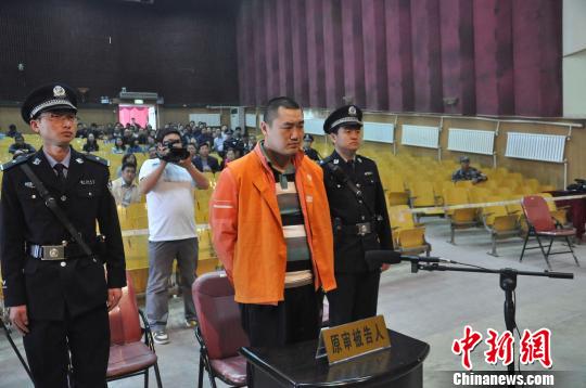 河南“眼花法官”被移交司法机关处理