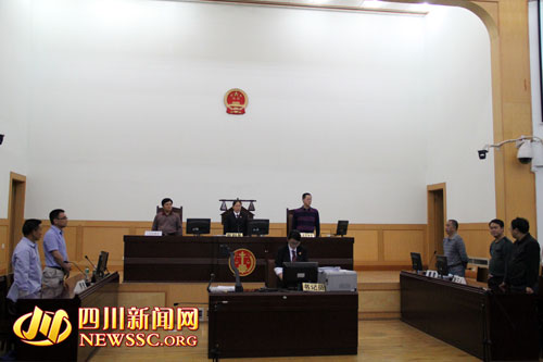 宜宾市中级人民法院首次邀请陪审员参审行政诉