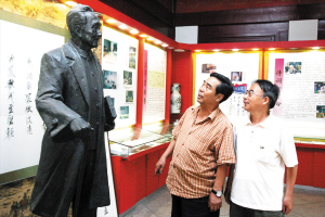 同乡晚辈忆周汝昌:给家乡杂志写稿不取分文_凤凰网