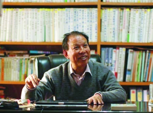 (照片由受访者提供)长安大学博导,原北京交管局副局长,总工程师段里仁