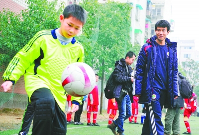 校园足球带来了什么