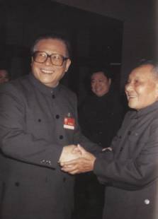 江泽民和邓小平（资料图）