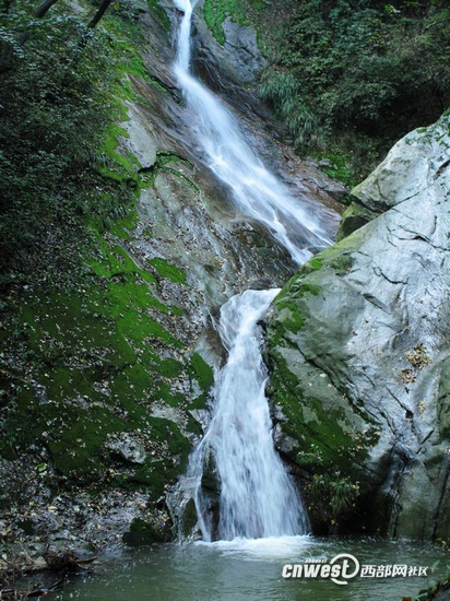 秦岭九龙潭