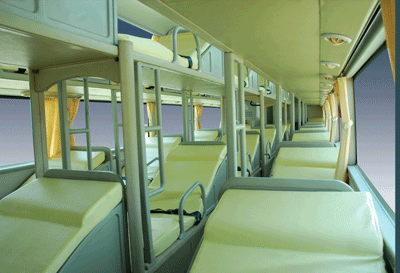 卧铺客车7年内全下岗 发生火灾难逃生