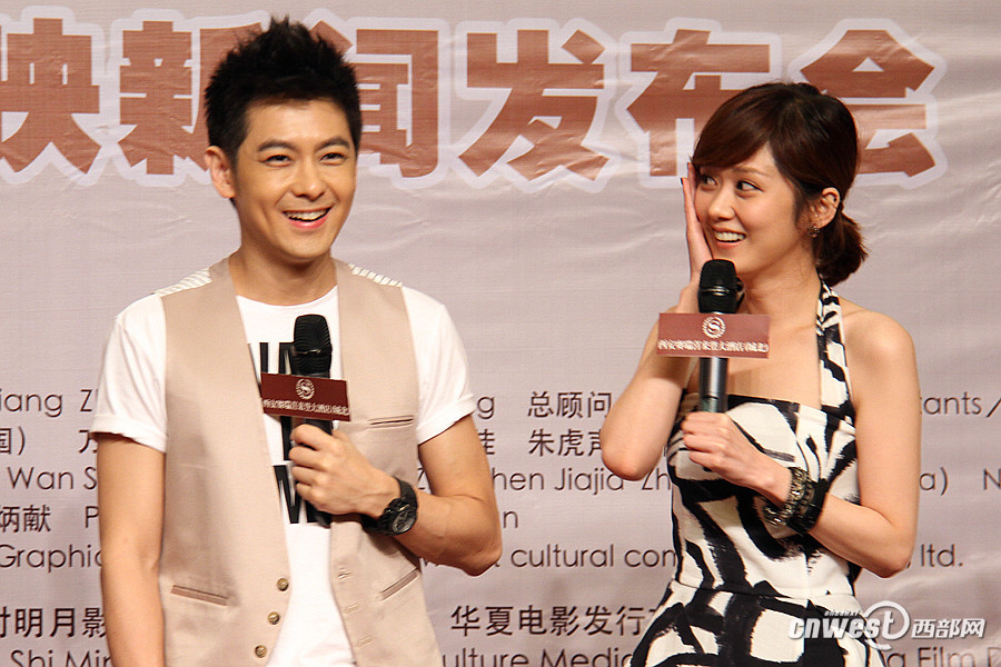 林志颖、张娜拉(点击图片翻页)