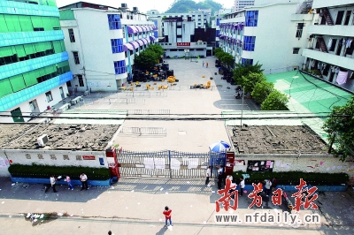 gdp增速_2008年东莞gdp(2)