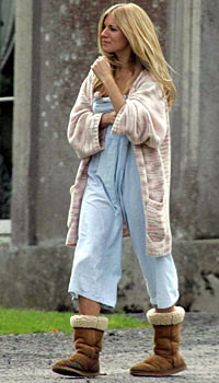 穿睡衣不修边幅的明星