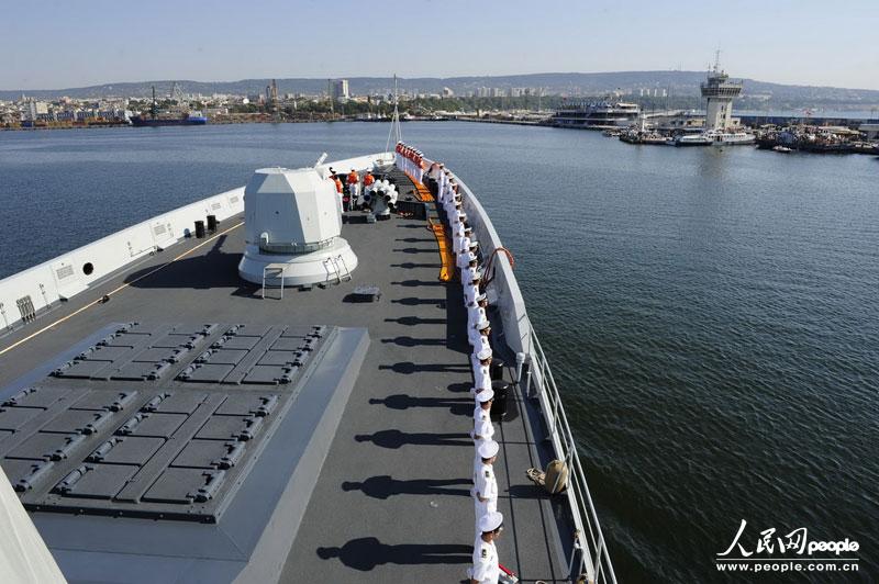 2012年8月5日上午，中国海军“烟台”舰抵达保加利亚瓦尔纳港，开始对保加利亚共和国进行为期4天的友好访问。这也是中国海军舰艇首次访问保加利亚共和国。
