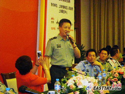 当代军旅歌唱家演唱歌曲精选首发 阎维文等倾