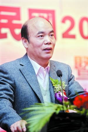 gdp和民众经济的关系_中国gdp经济增长图(2)