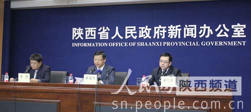 11月16日经济半小时_经济半小时 20171116 快递送出的 中国速度(2)