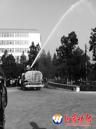 晋源区 消防安全进学校进家庭(图)