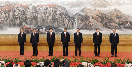 网友热议:新一届中央领导集体任职满月 开局