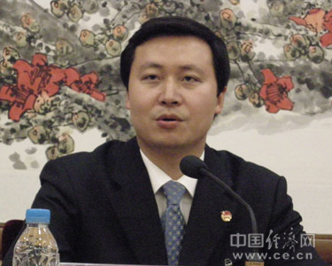 张彤当选共青团四川省委书记 克克张征等任副书记