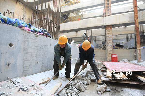 天津:地铁6号线红旗路站完成北侧基坑底板建设
