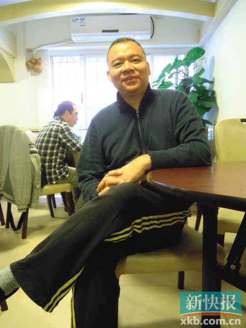 老总们吃快餐_吃快餐图片真实照片(3)