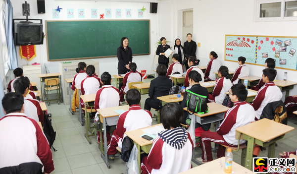 成年人办案组检察官走进北京市商务管理学校