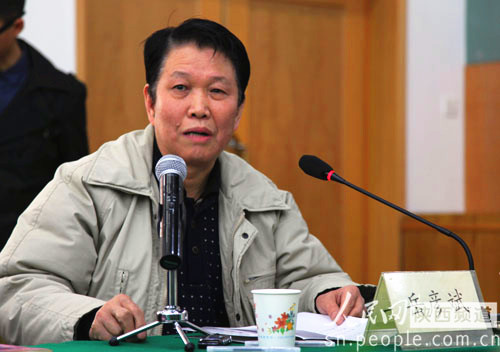 同学眼中的雷抒雁:他反应快,是一个生动活泼的