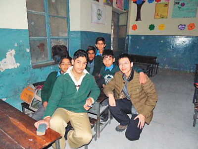 冰城大学生海外志愿服务忙