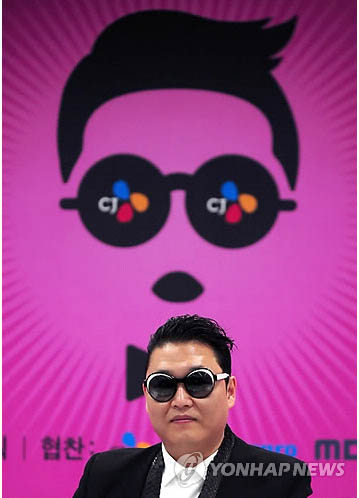 鸟叔《绅士》视频Youtube点击率已接近4千万(图)