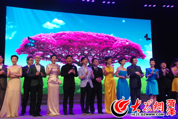 地方台最漂亮的主持人_地方台主持人收入