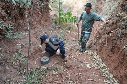 新平安全引爆70年前二战反坦克地雷_资讯频道_凤凰网