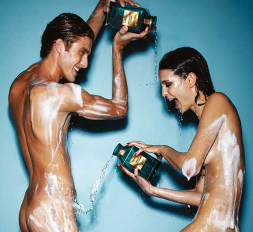 两性养生:疯狂爱爱一次究竟让男人损失多少?\/