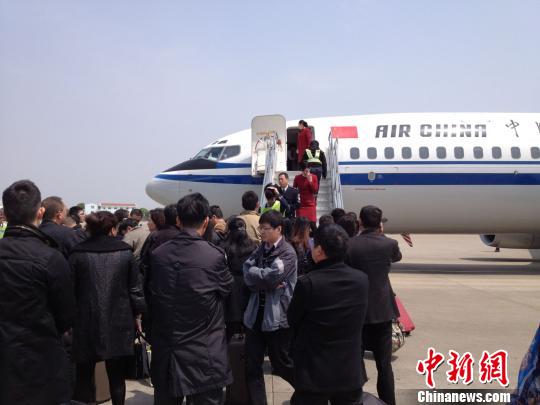 温州至北京航班旅客称携带爆炸物 涉虚报险情