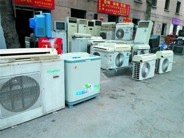 翻新相机冒充新机卖 旧货市场难寻电器档案