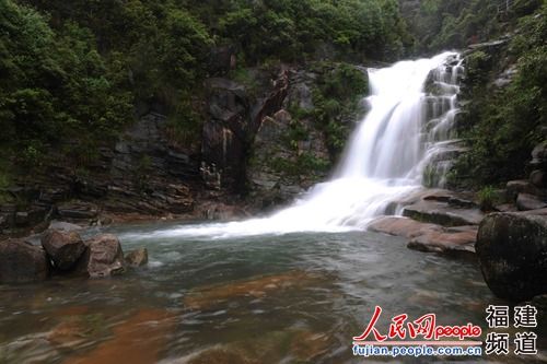 柘荣县人口_柘荣县检察院林培其(3)