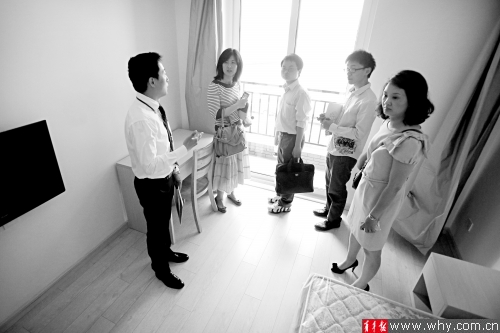 馨越公寓首日申请市场反应火爆 不少市民闻风