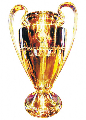 欧冠冠军奖杯.+小新发