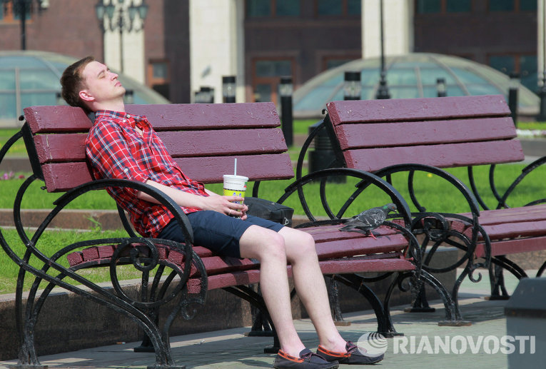 热浪奇袭俄罗斯 莫斯科气温创历史新高