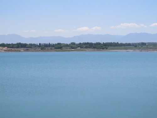 乌市实施十项工程保护乌拉泊水源地