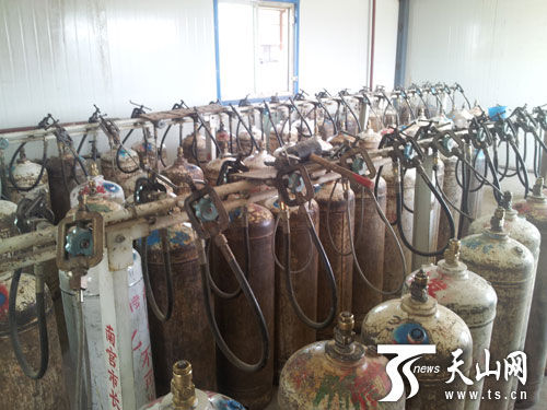 新疆五家渠质监局查处一非法生产充装乙炔气黑