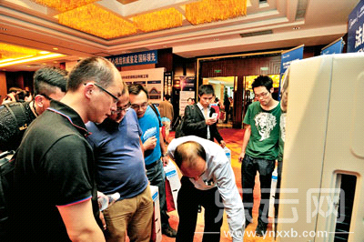 美的中央空调新品亮相 高出国家一级能效90%