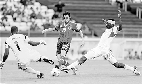 联合会杯足球赛 西班牙乌拉圭晋级半决赛