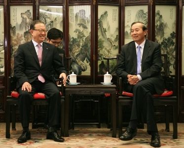 民航局副局长夏兴华会见韩亚航空公司总裁