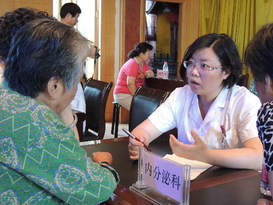 山西医科大学第一医院院村结对共建先进党支部