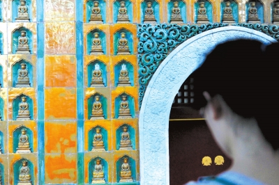 颐和园佛头脱落