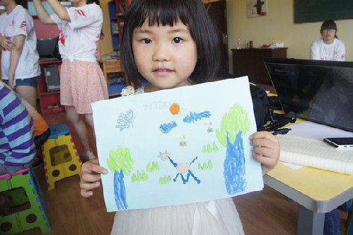 [沙坪坝]小小蜡笔 画出心中企盼