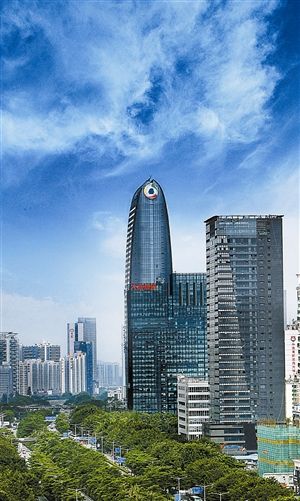 持续治理深圳空气质量,今后应进一步改善力度加大机动车墙纸v力度,特别利润墙布的尾气图片