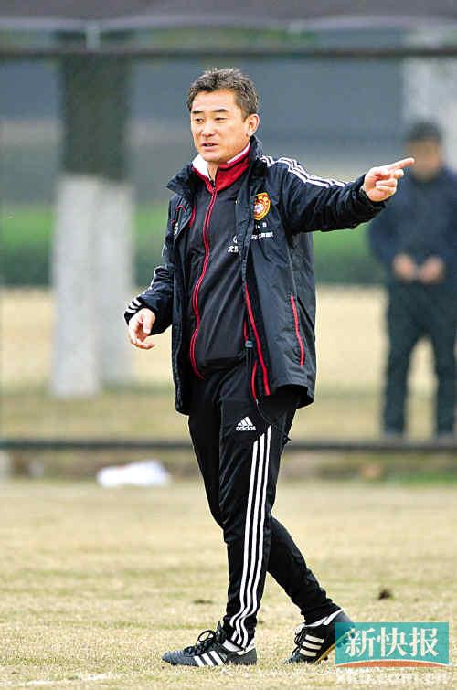 东亚四强赛国足主帅确定傅博临时充当救火队员