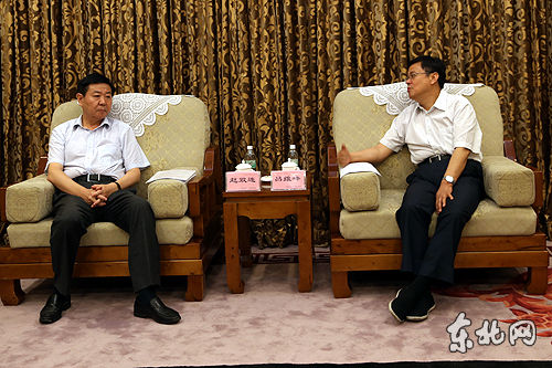 吕维峰会见中国储备粮管理总公司总经理赵双连