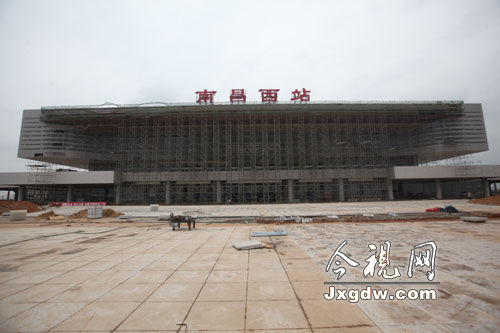 南昌西站正式挂牌 将成华中地区最重要枢纽