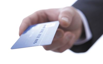 收入效应和替代效应图_女性收入和产出率(2)