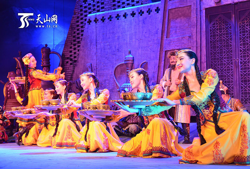 《达坂城的姑娘》8月3日晚掀起神秘盖头