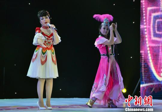 首届新疆网络文化节歌手大赛总决赛 艾斯卡尔