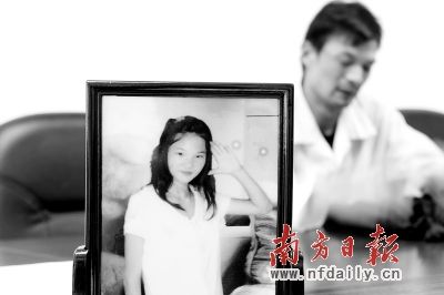 忌日的惨剧,让父母悲痛欲绝。连日来,李荔旸的